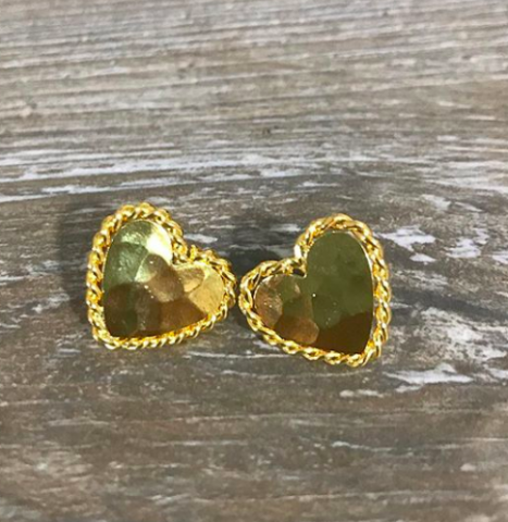 Aretes topo de corazón 