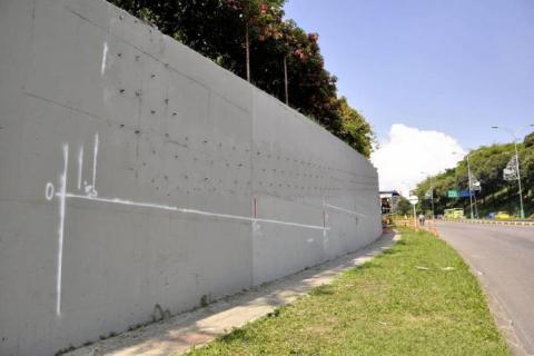 Muro de donde fue removida la escultura